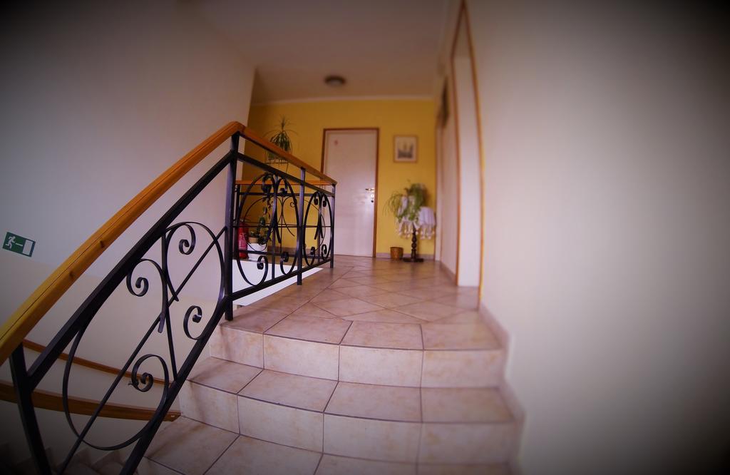 B&B Villa Evandjelina Sremska Kamenica Dış mekan fotoğraf